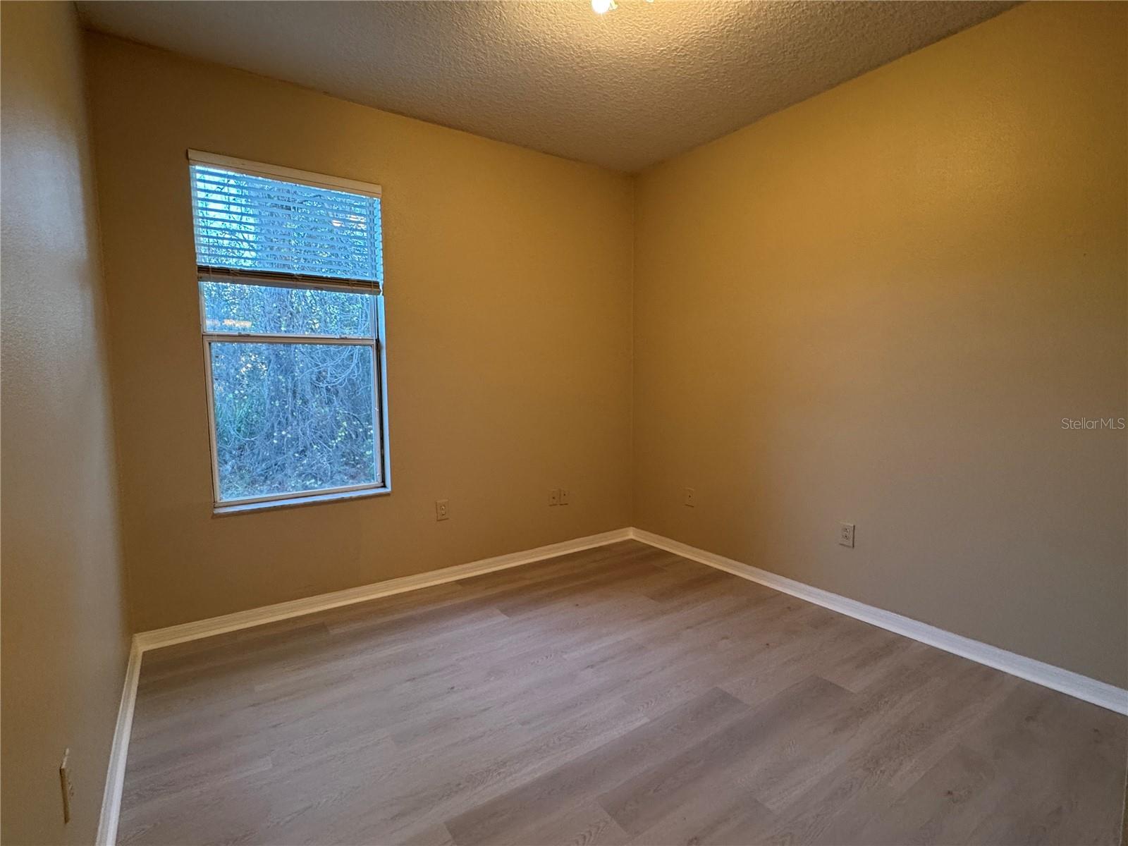 Image 32 of 66 For 8210 Whistling Pine Way