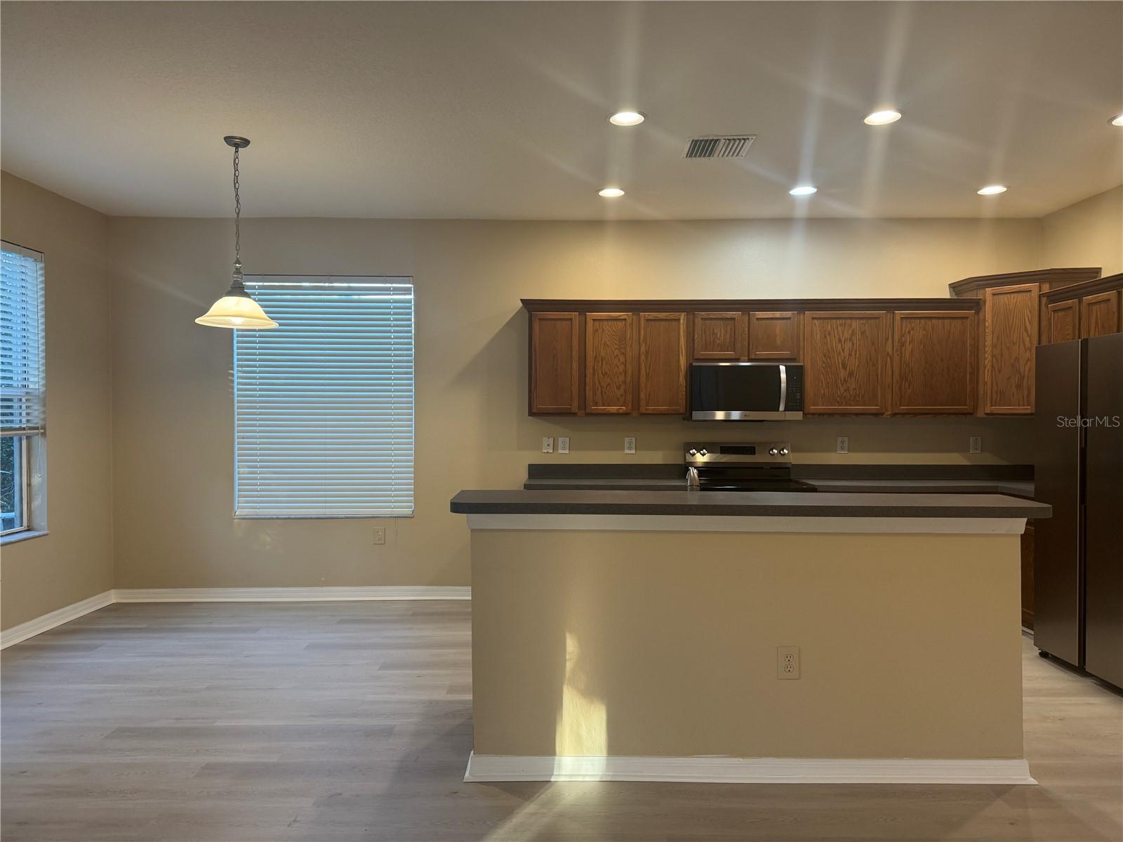 Image 6 of 66 For 8210 Whistling Pine Way