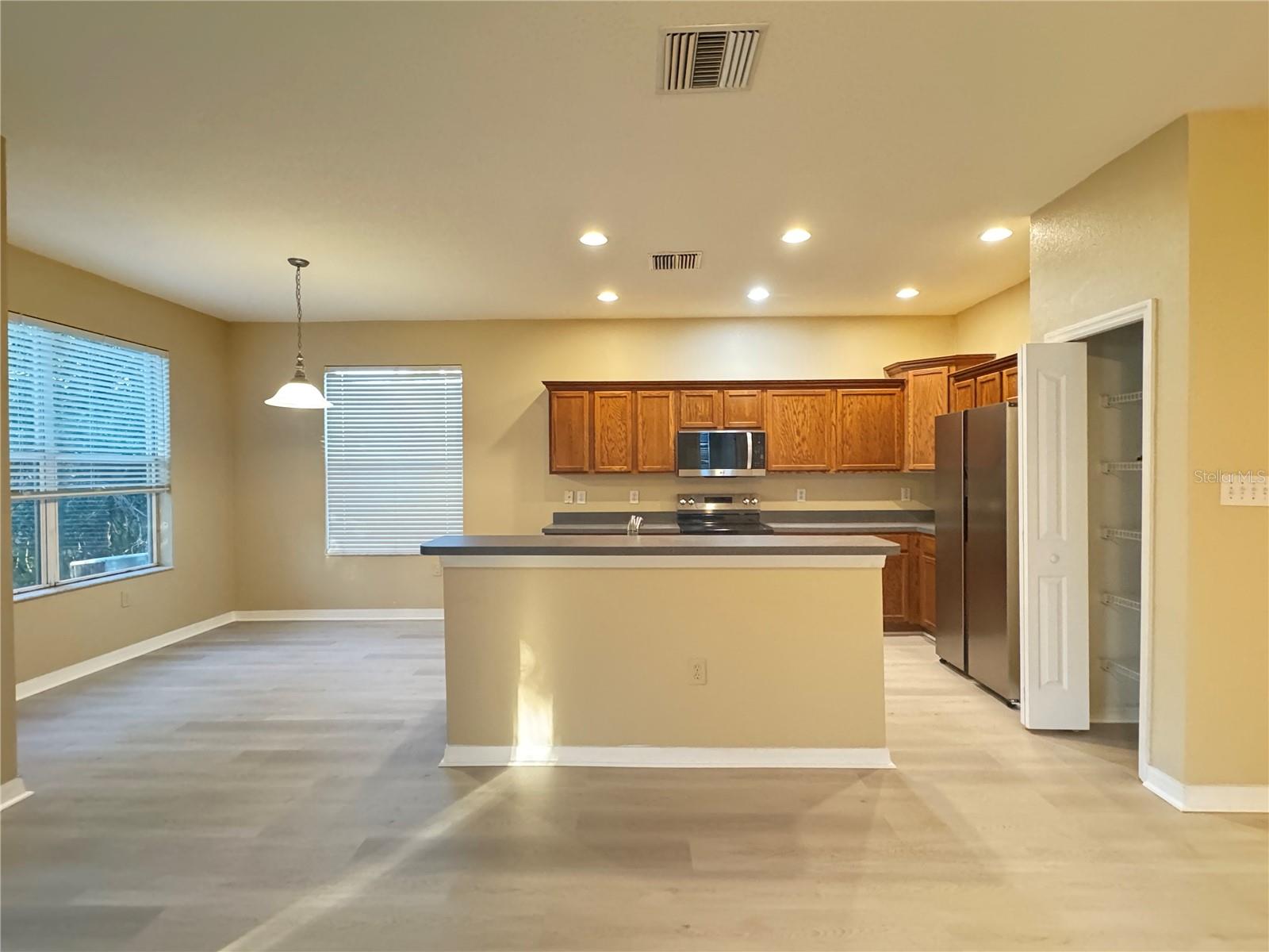 Image 7 of 66 For 8210 Whistling Pine Way