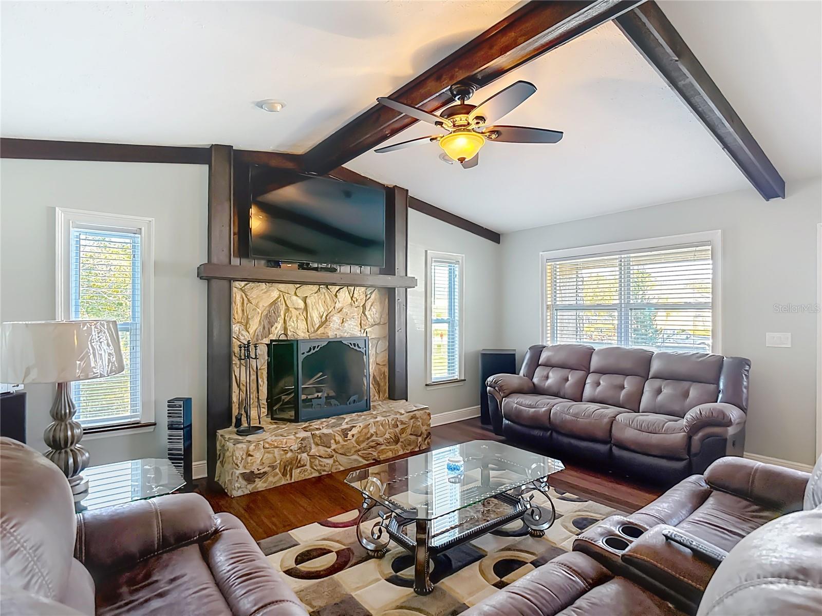 Image 11 of 79 For 5904 Springrun Court