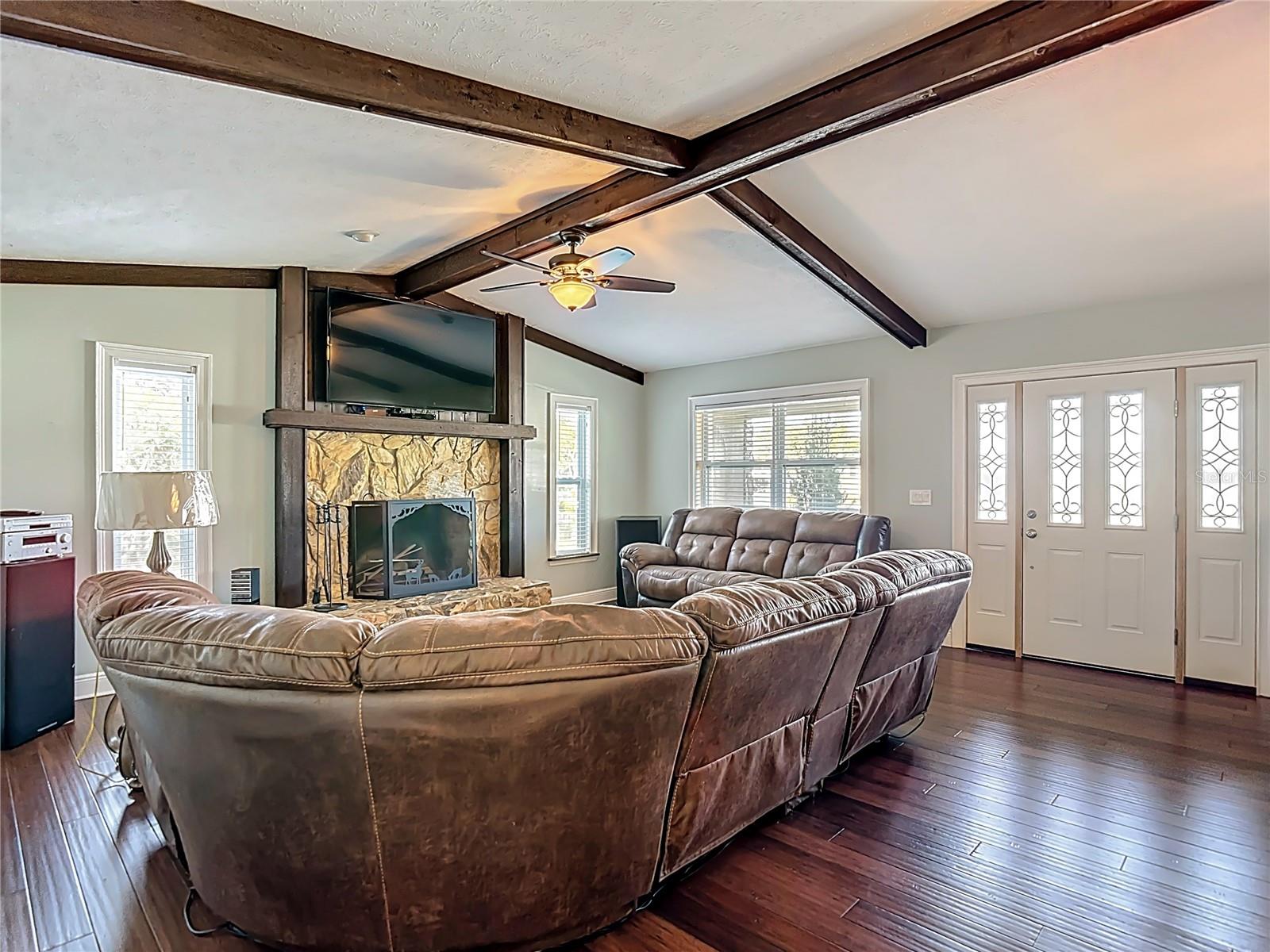 Image 12 of 79 For 5904 Springrun Court