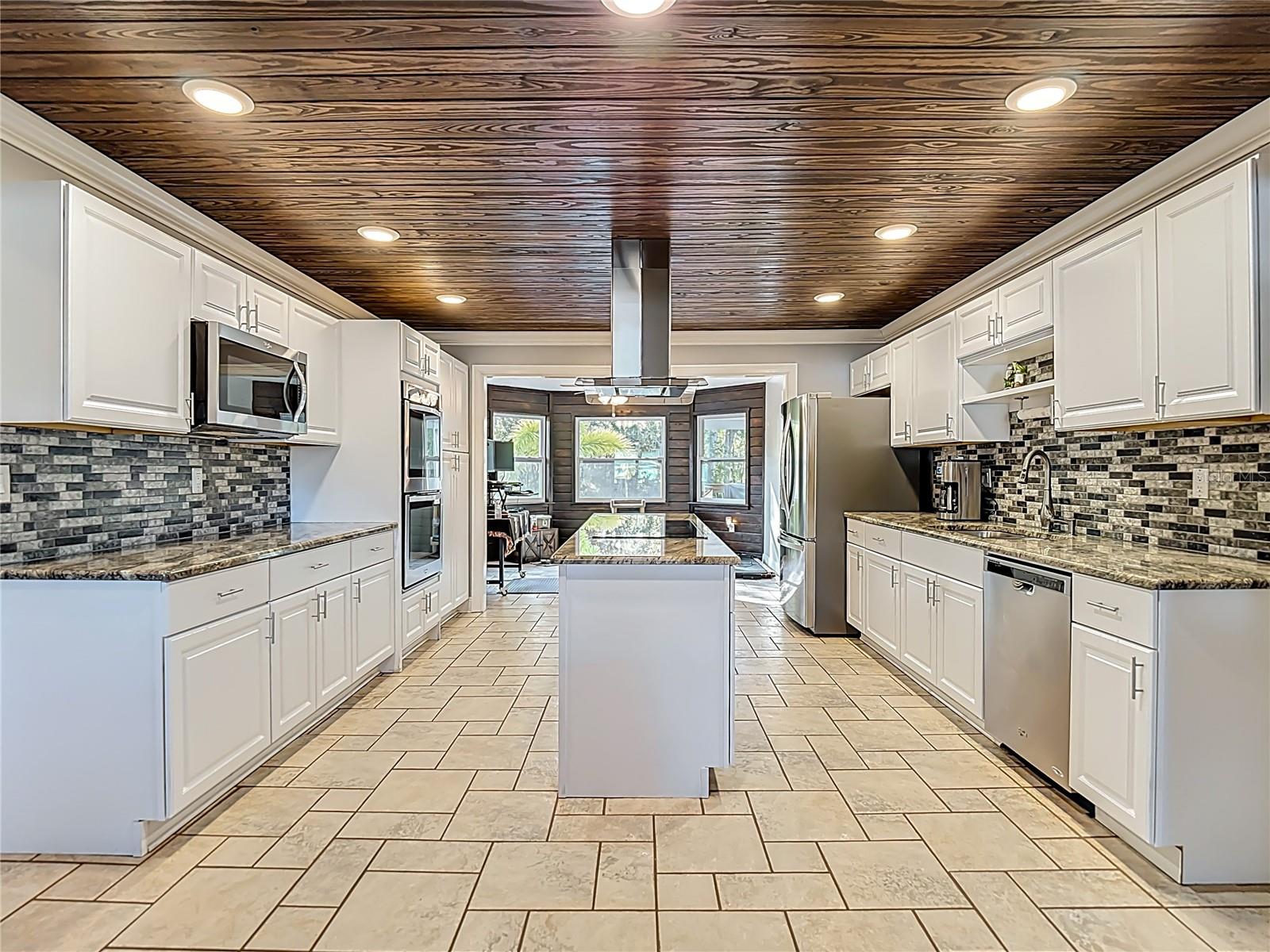 Image 18 of 79 For 5904 Springrun Court