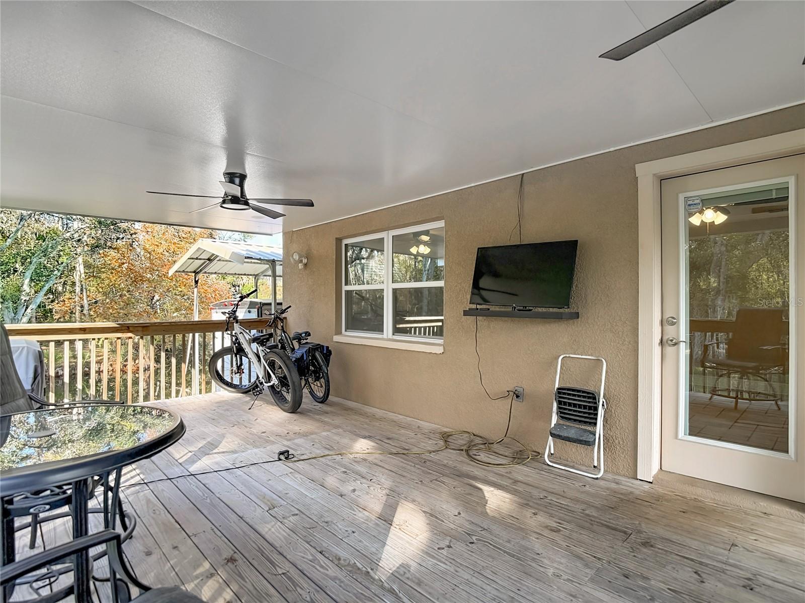 Image 54 of 79 For 5904 Springrun Court