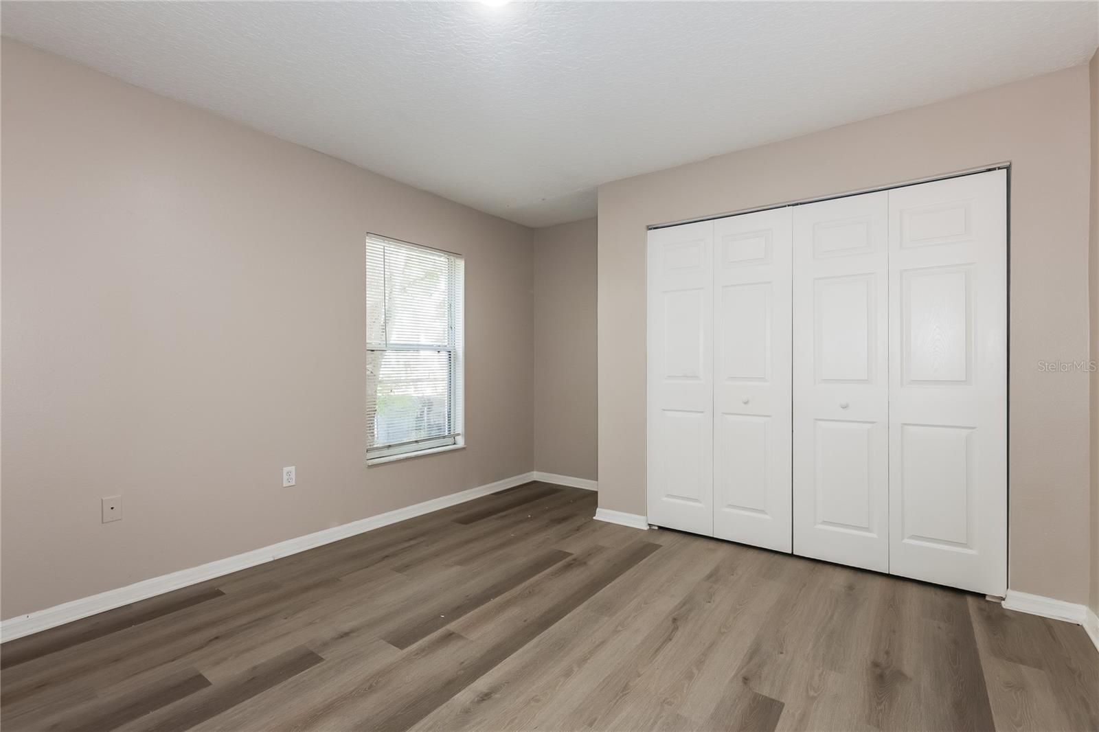 Image 12 of 16 For 6051 Kentucky Avenue