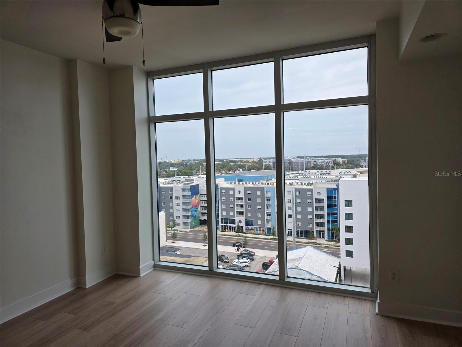 Image 10 of 37 For 1208 Kennedy Boulevard 1020