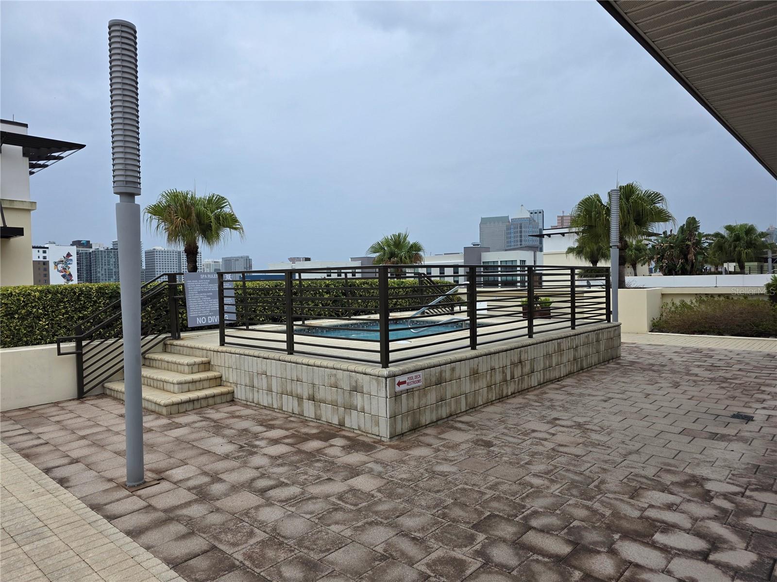 Image 32 of 37 For 1208 Kennedy Boulevard 1020