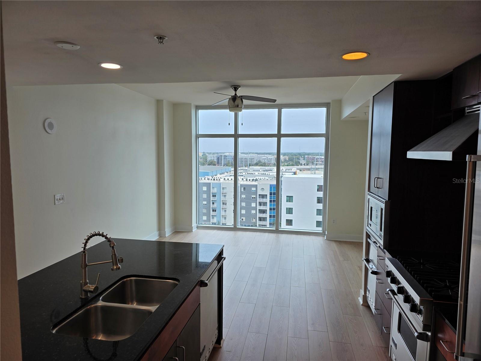 Image 7 of 37 For 1208 Kennedy Boulevard 1020