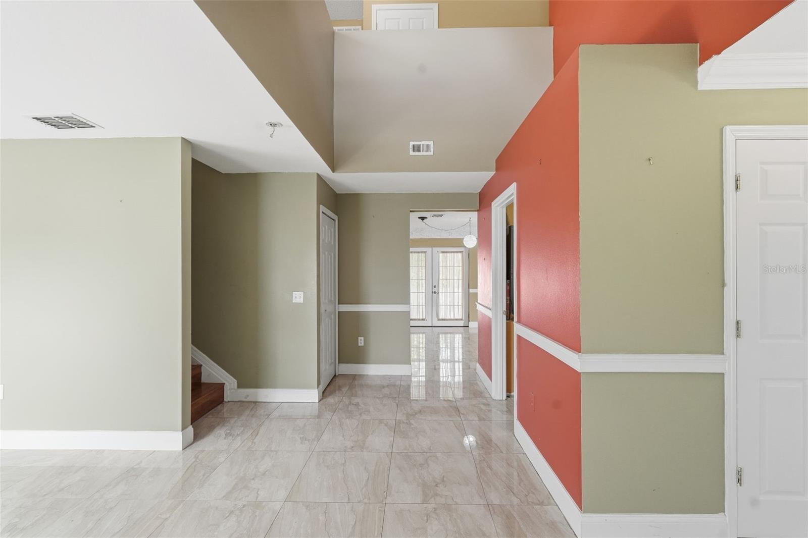 Image 3 of 58 For 350 Corsica Court