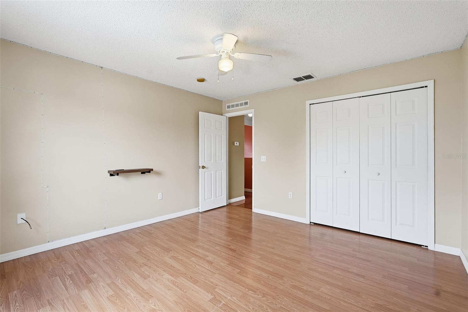 Image 36 of 58 For 350 Corsica Court