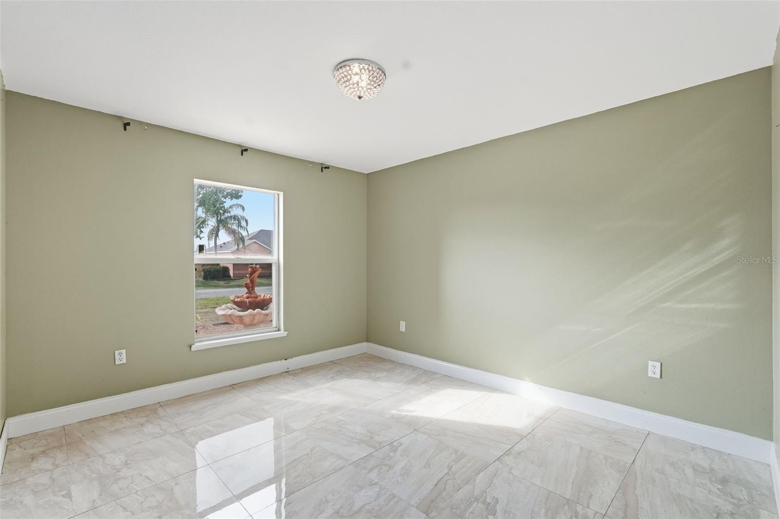 Image 8 of 58 For 350 Corsica Court