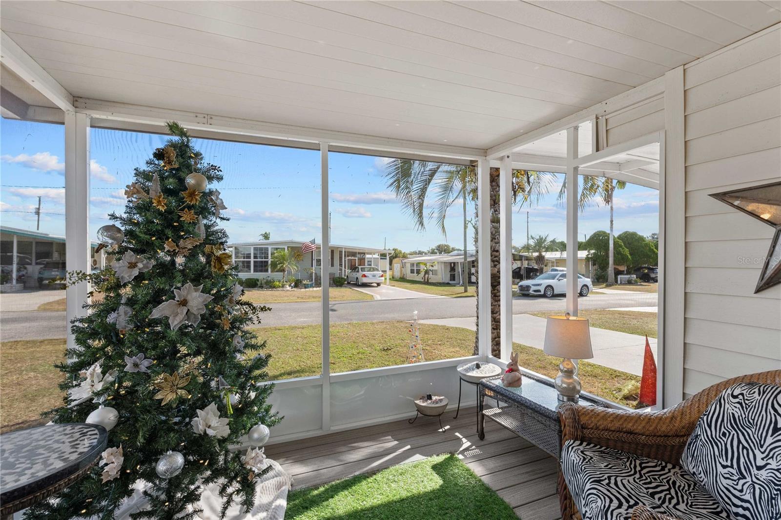 Image 14 of 48 For 5239 Mary Street