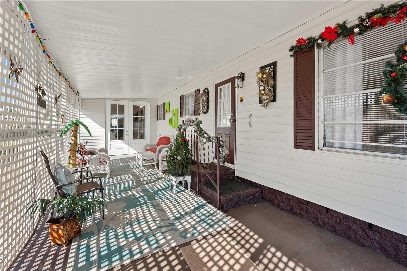 Image 5 of 48 For 5239 Mary Street