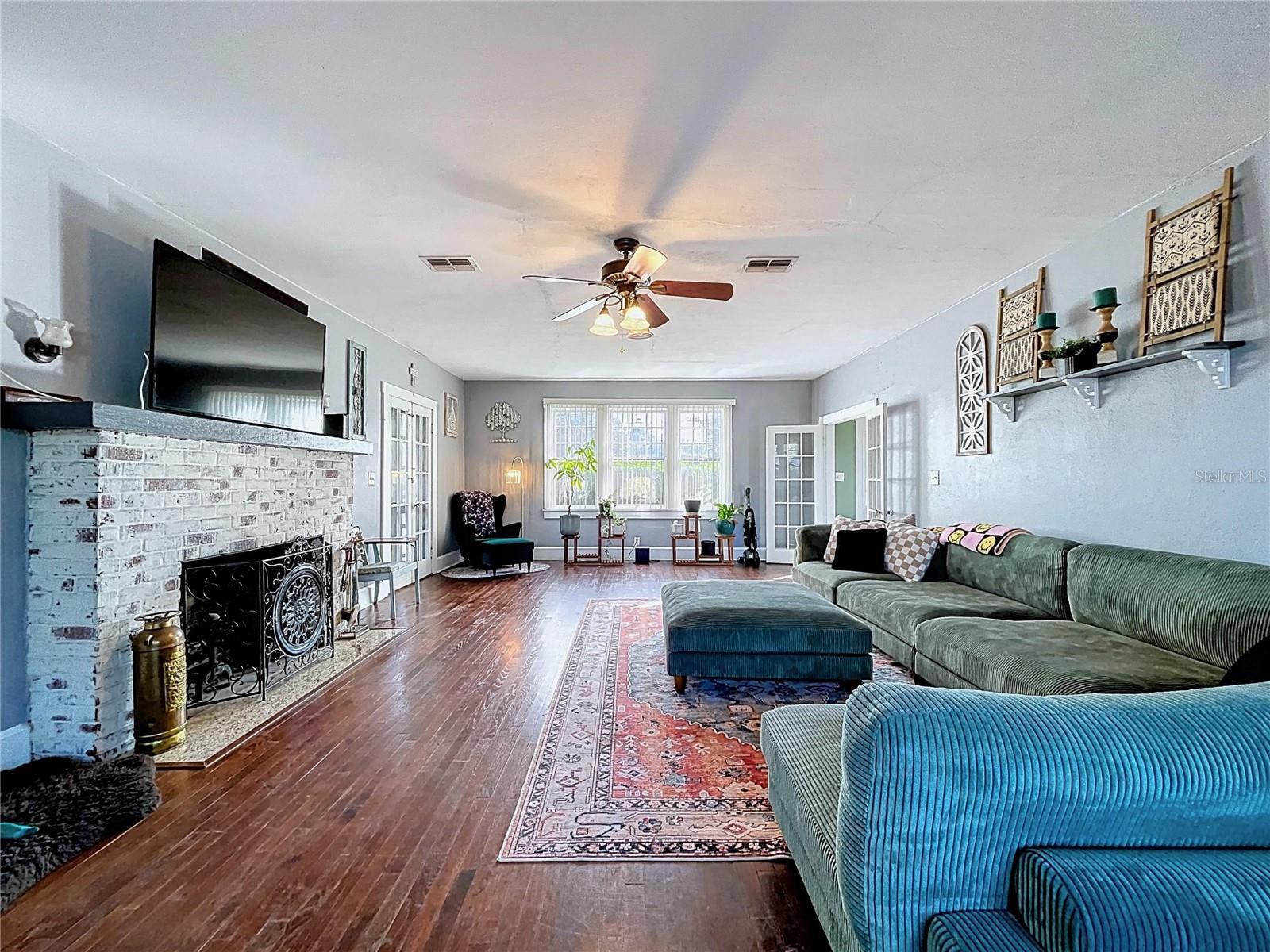 Image 30 of 63 For 37823 Coleman Avenue