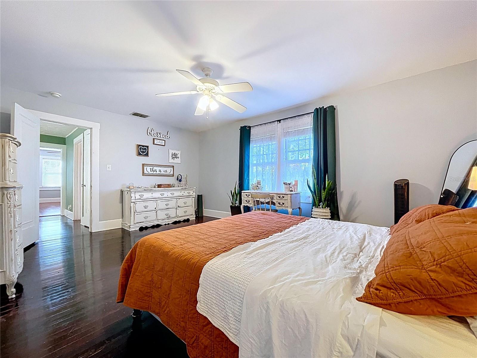 Image 38 of 63 For 37823 Coleman Avenue