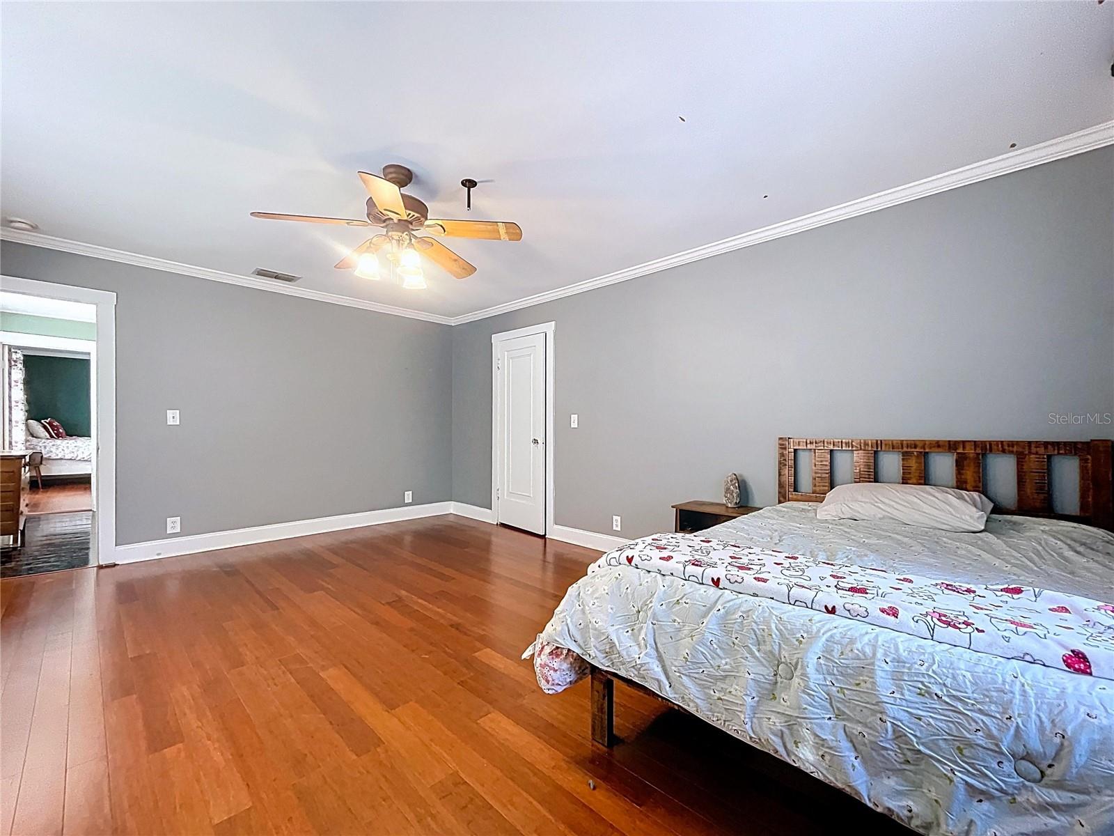 Image 42 of 63 For 37823 Coleman Avenue