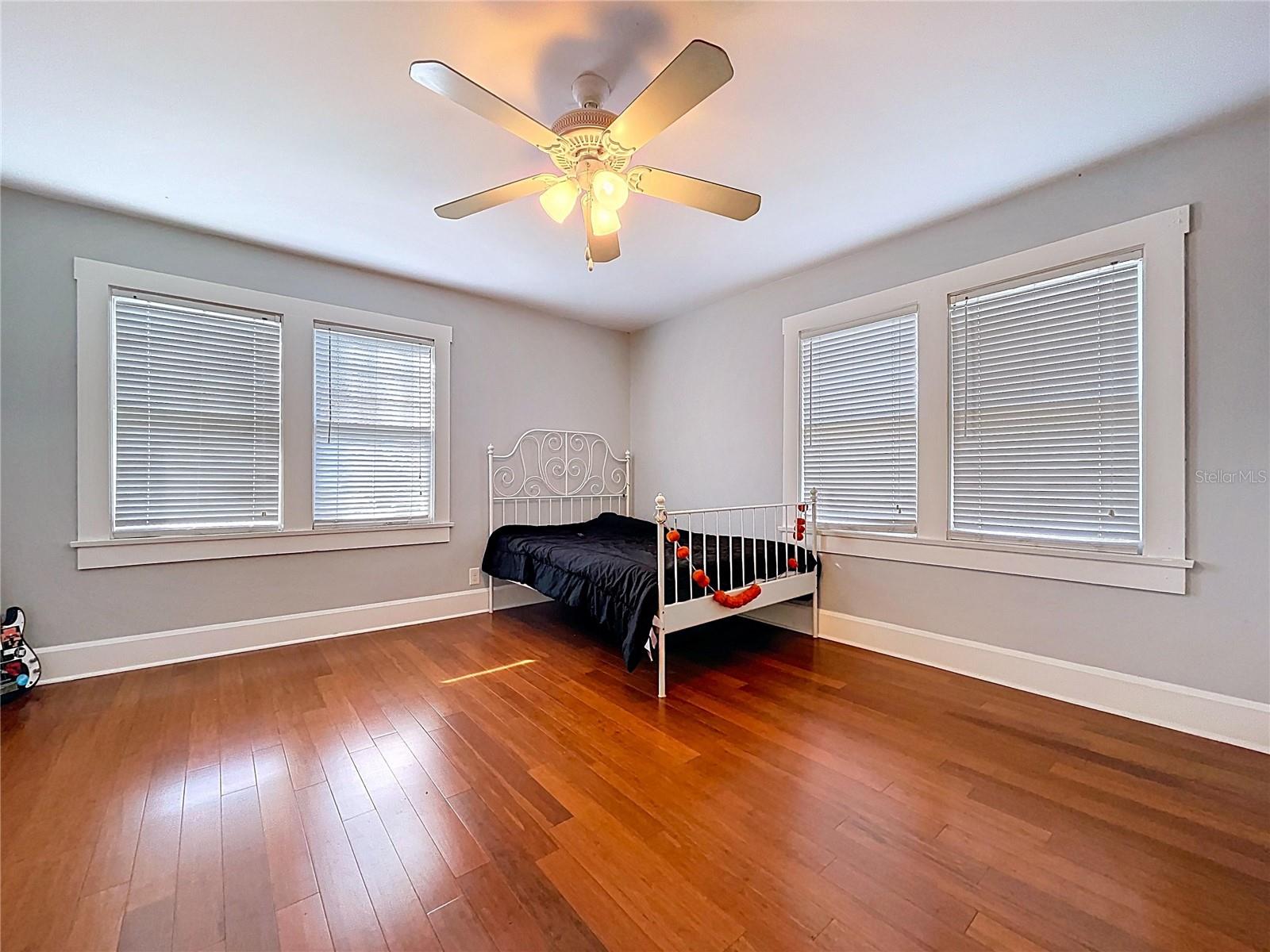 Image 47 of 63 For 37823 Coleman Avenue