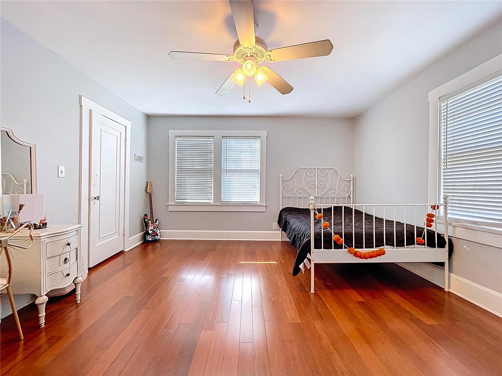 Image 48 of 63 For 37823 Coleman Avenue