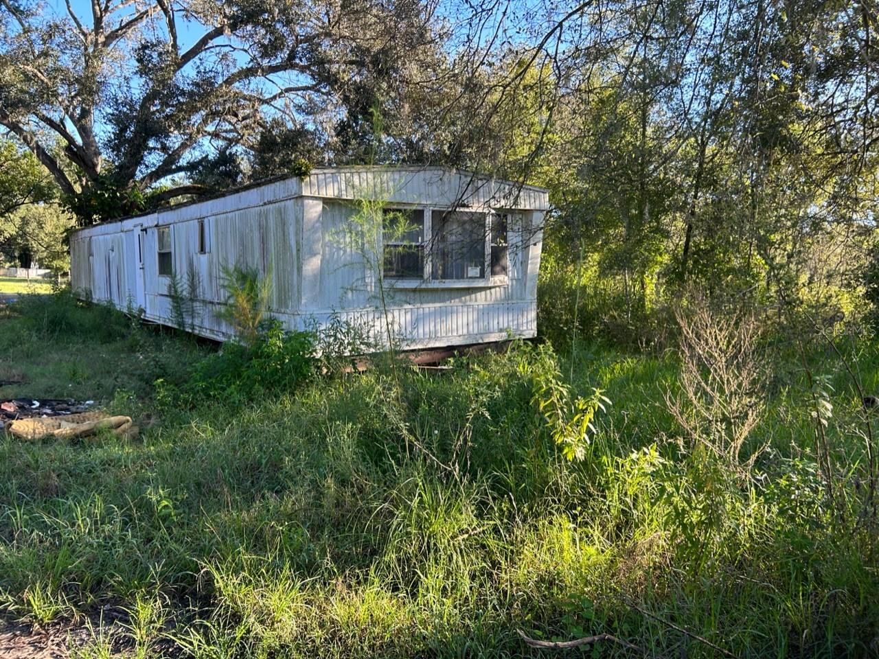 Image 2 of 17 For 39249 Lizabeth Circle