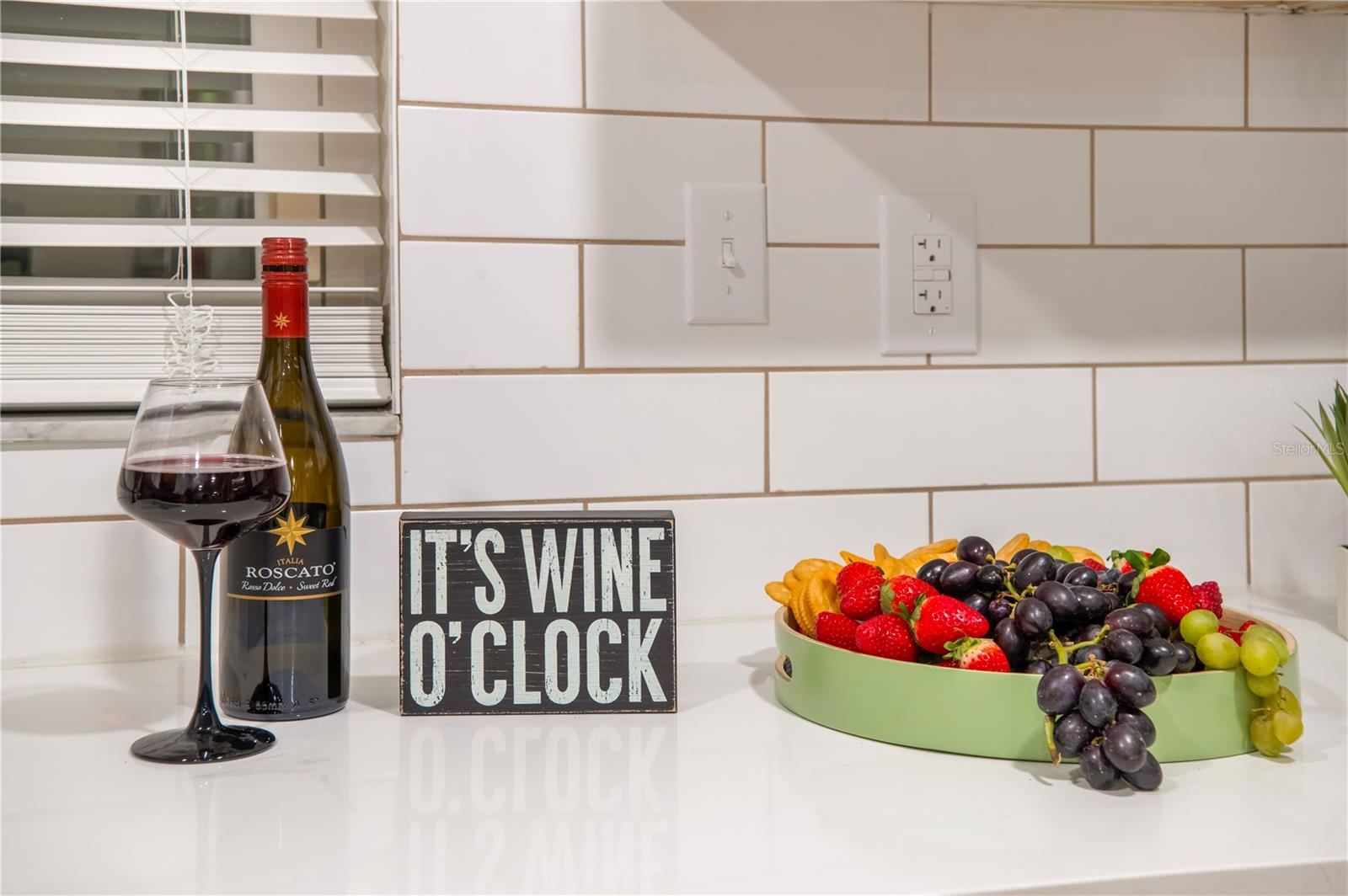 Image 40 of 43 For 1215 North Street