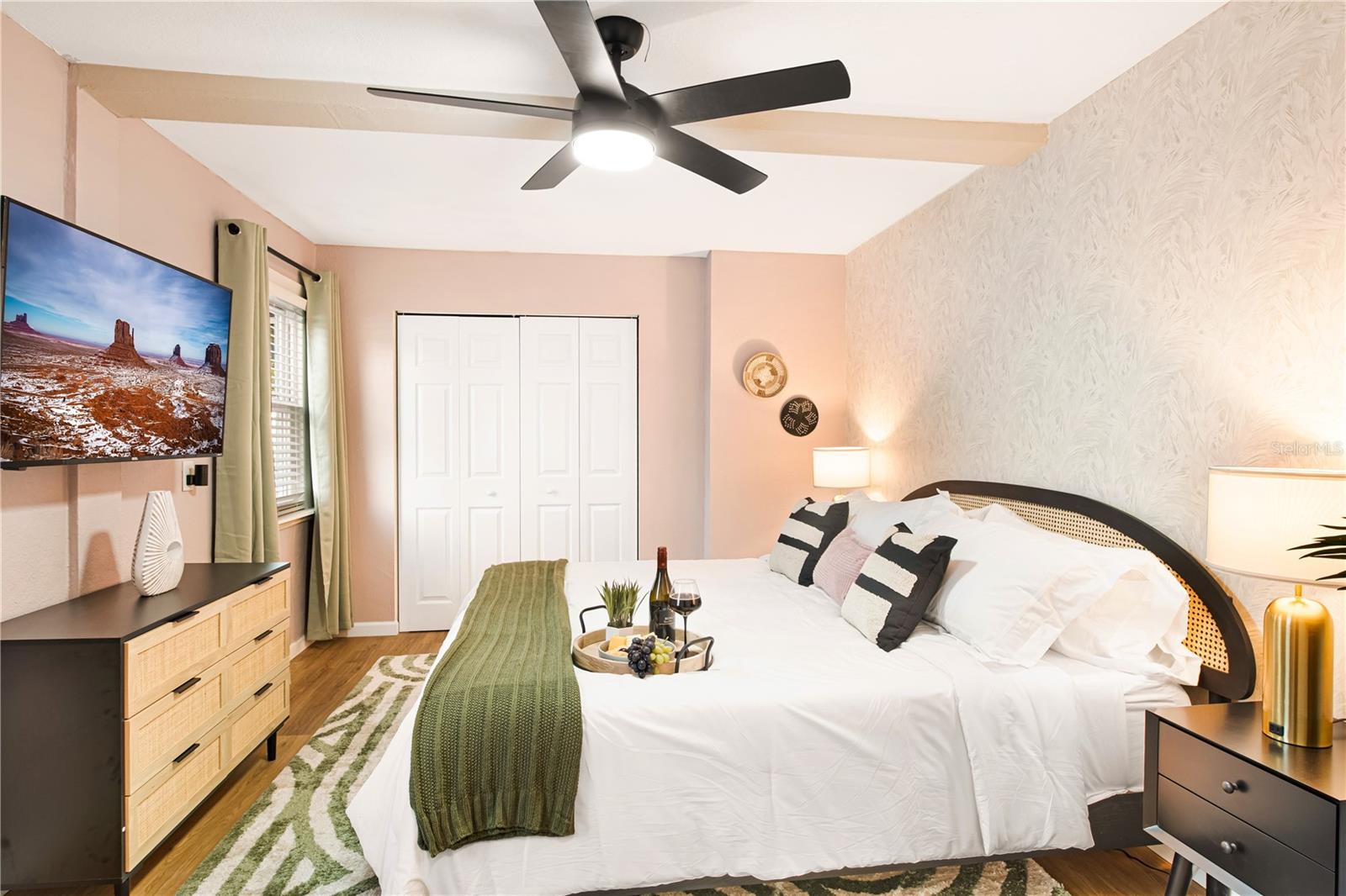 Image 5 of 43 For 1215 North Street