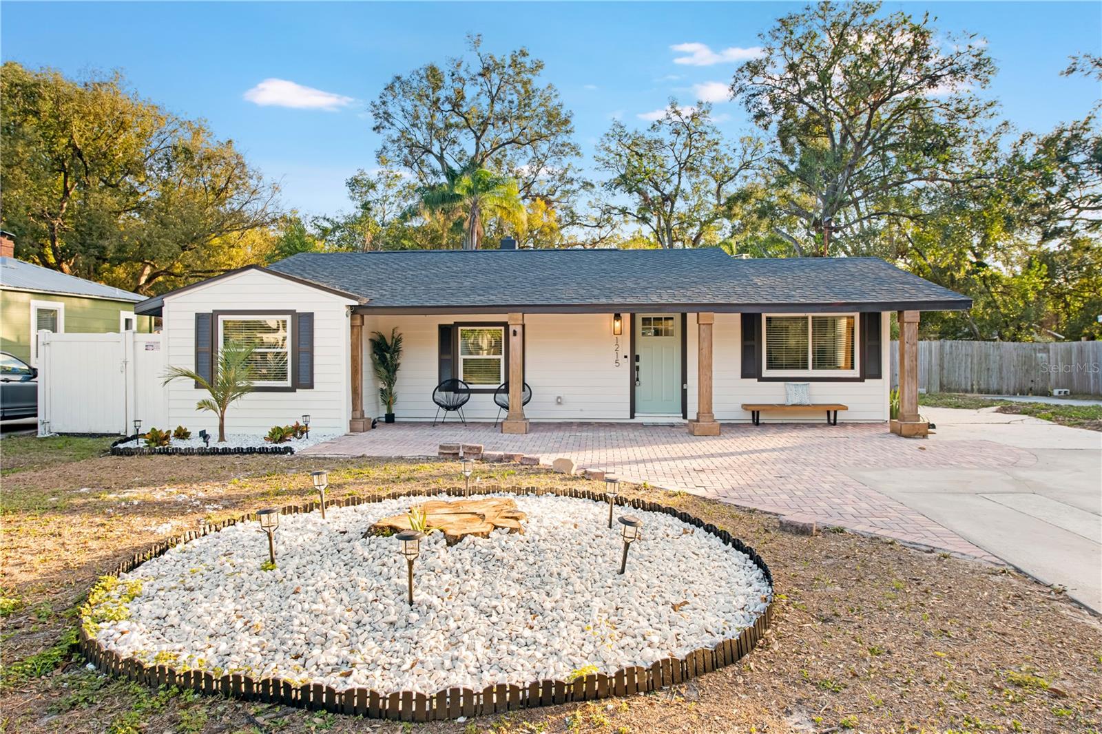 Image 8 of 43 For 1215 North Street