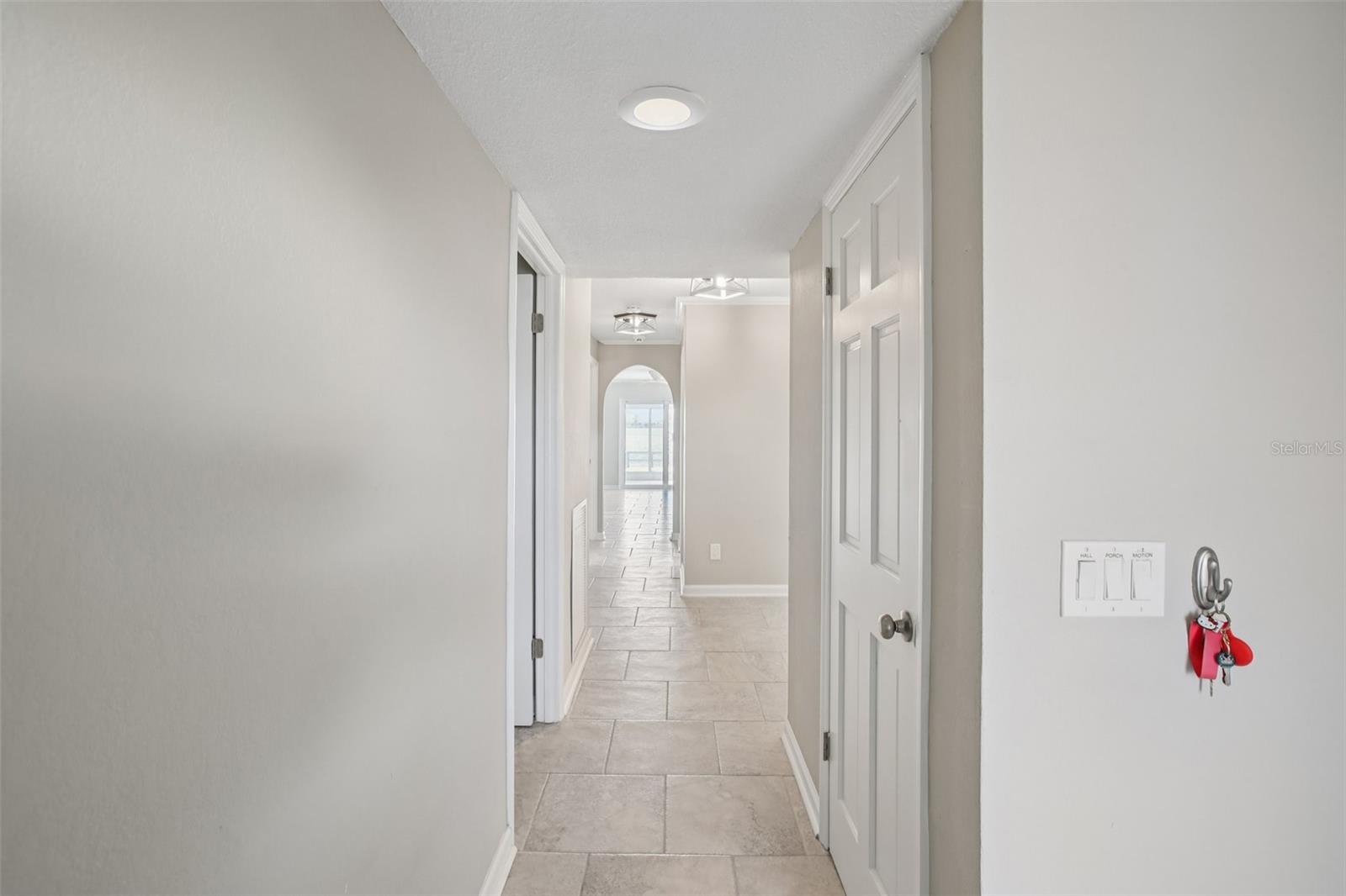 Image 16 of 81 For 676 Boca Ciega Point Boulevard S 1507