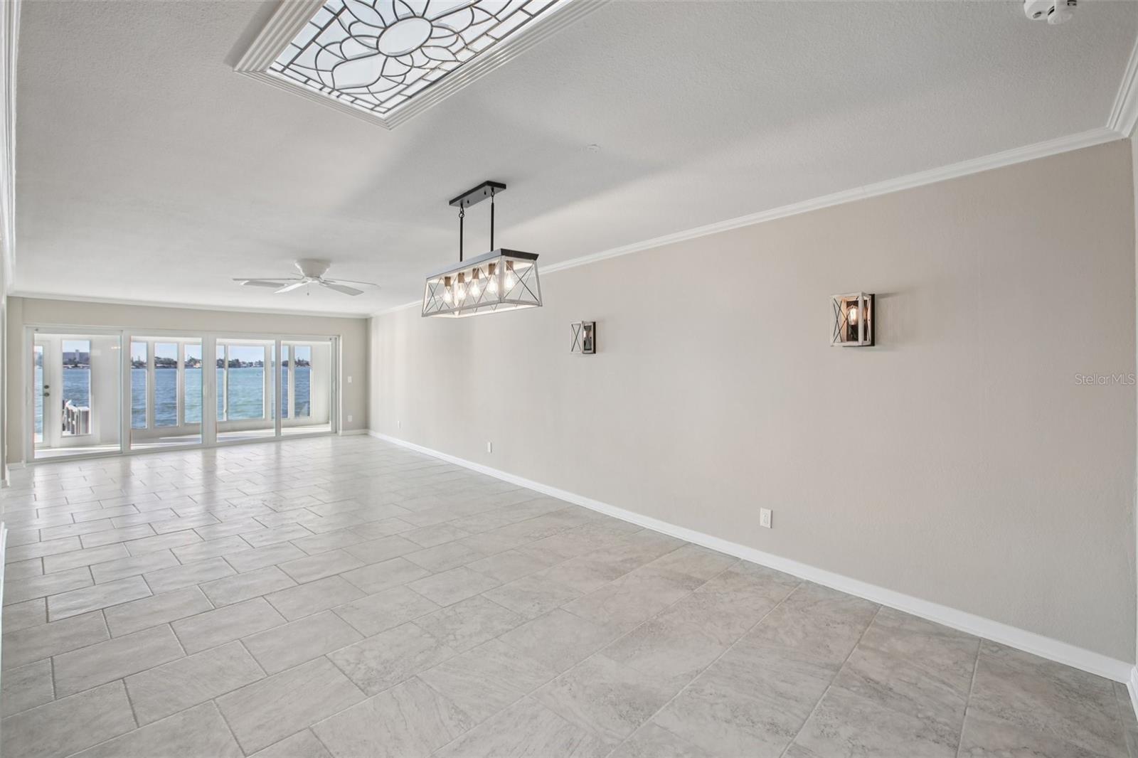 Image 21 of 81 For 676 Boca Ciega Point Boulevard S 1507