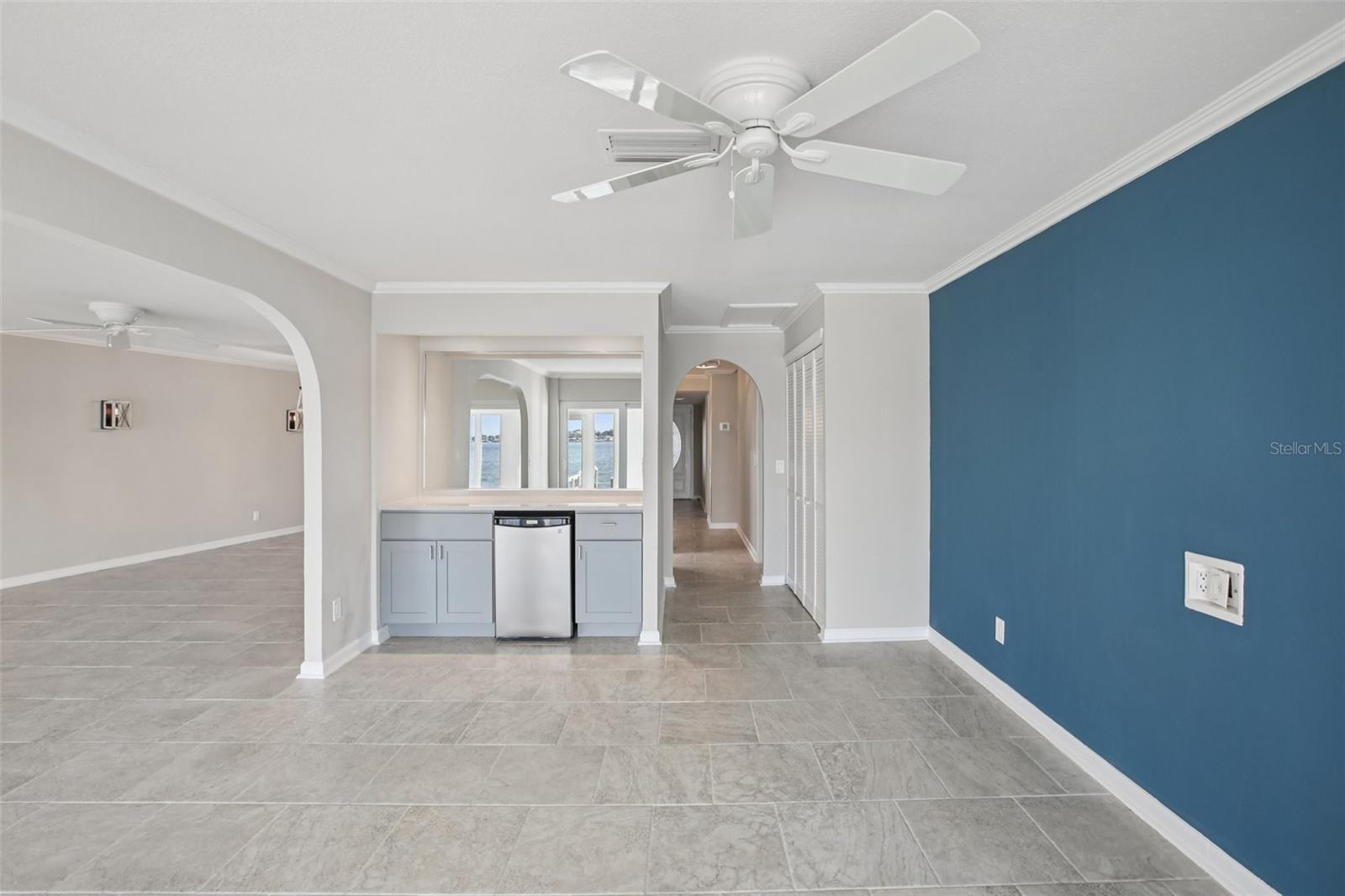 Image 30 of 81 For 676 Boca Ciega Point Boulevard S 1507