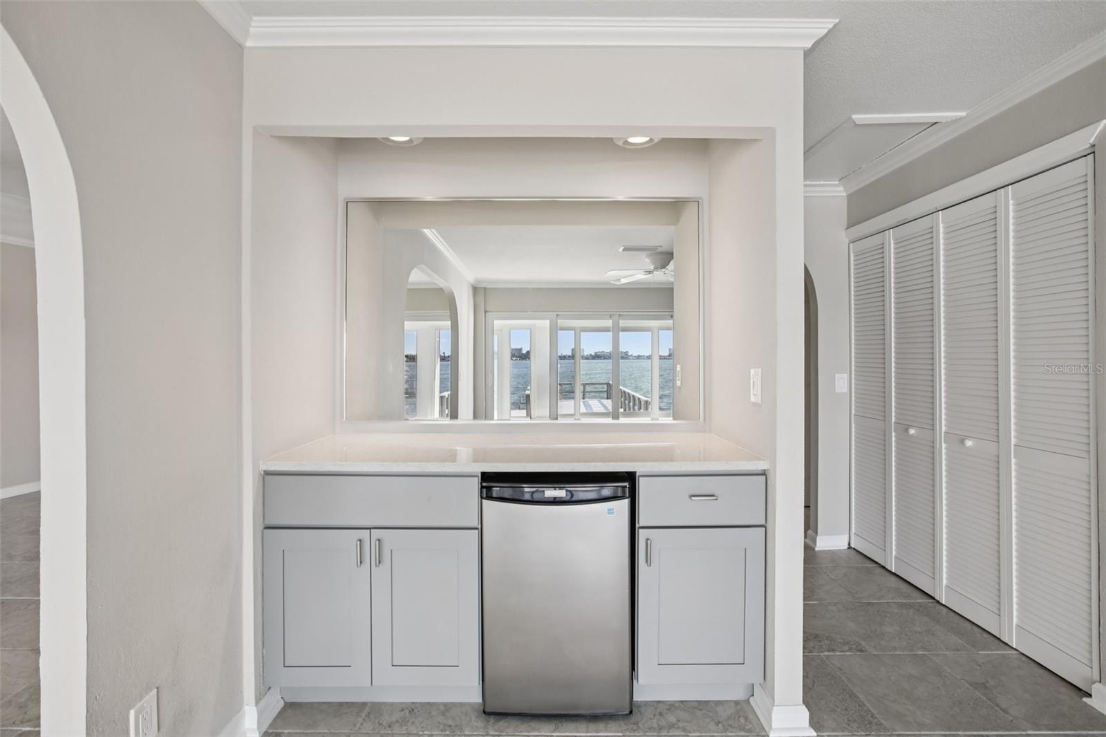 Image 32 of 81 For 676 Boca Ciega Point Boulevard S 1507