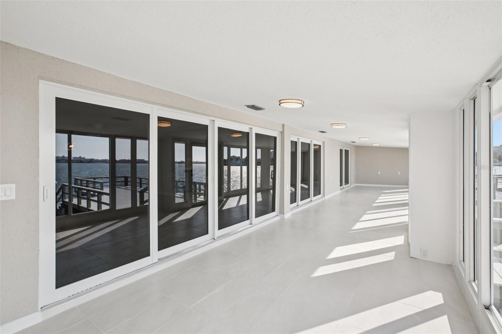 Image 43 of 81 For 676 Boca Ciega Point Boulevard S 1507