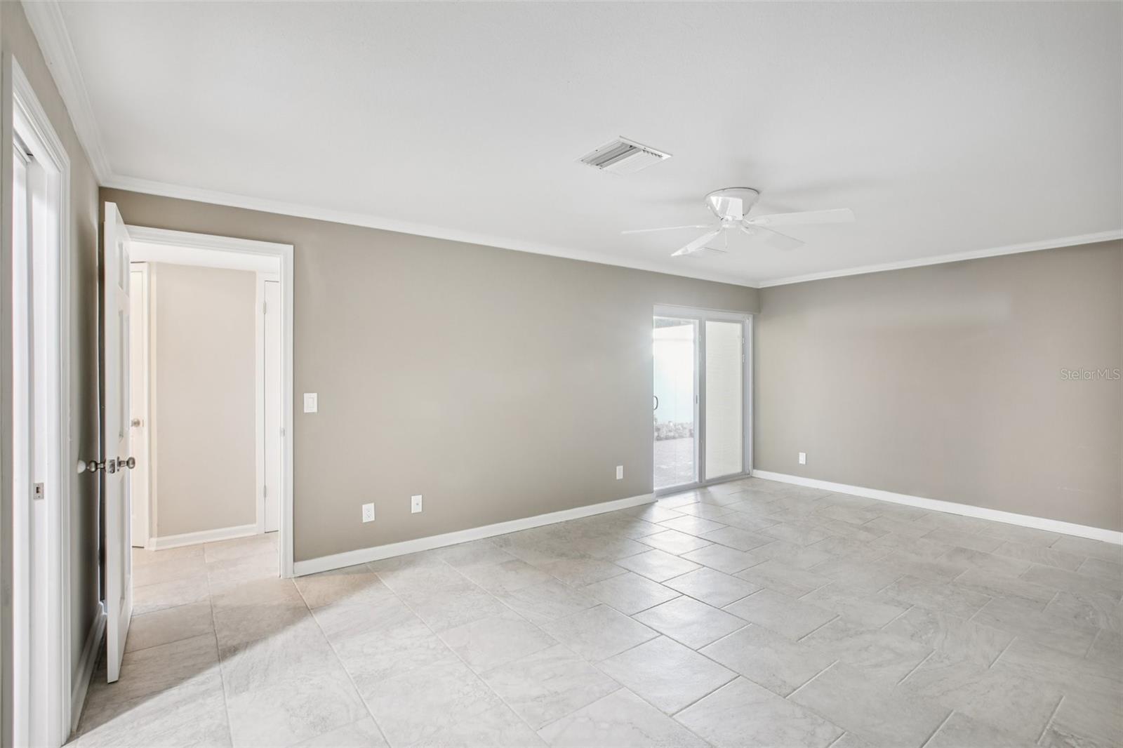 Image 44 of 81 For 676 Boca Ciega Point Boulevard S 1507