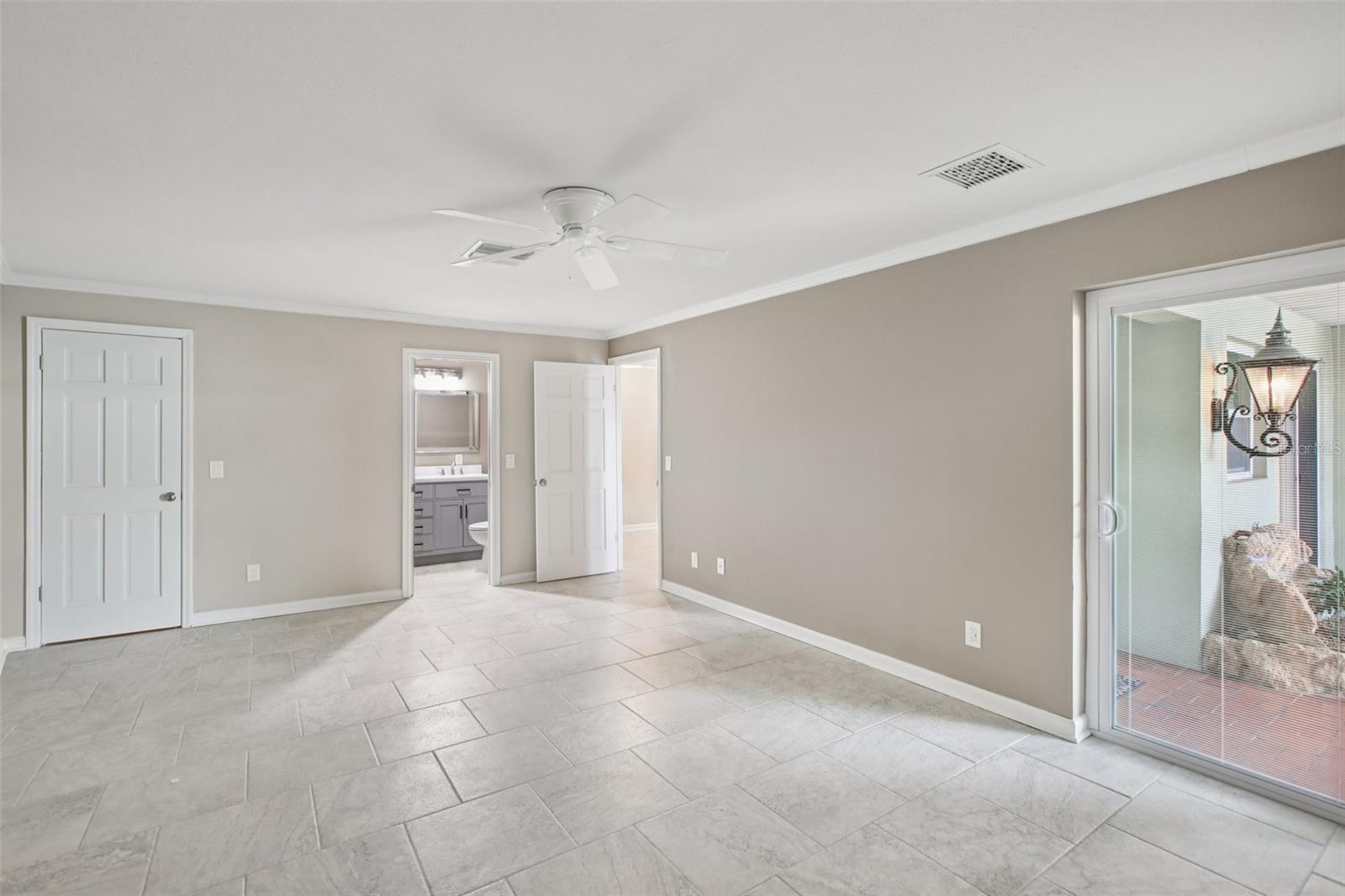 Image 45 of 81 For 676 Boca Ciega Point Boulevard S 1507