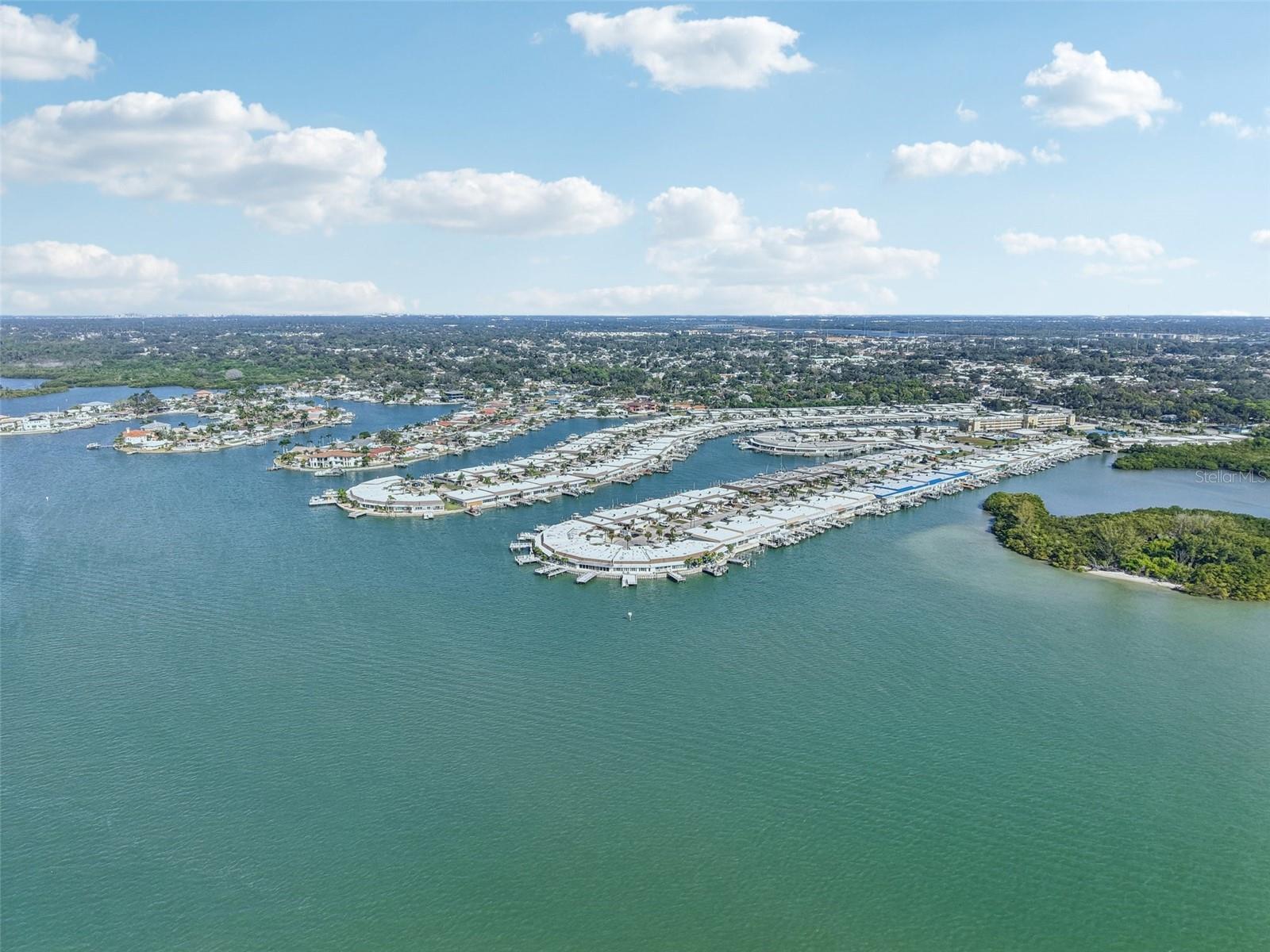 Image 76 of 81 For 676 Boca Ciega Point Boulevard S 1507
