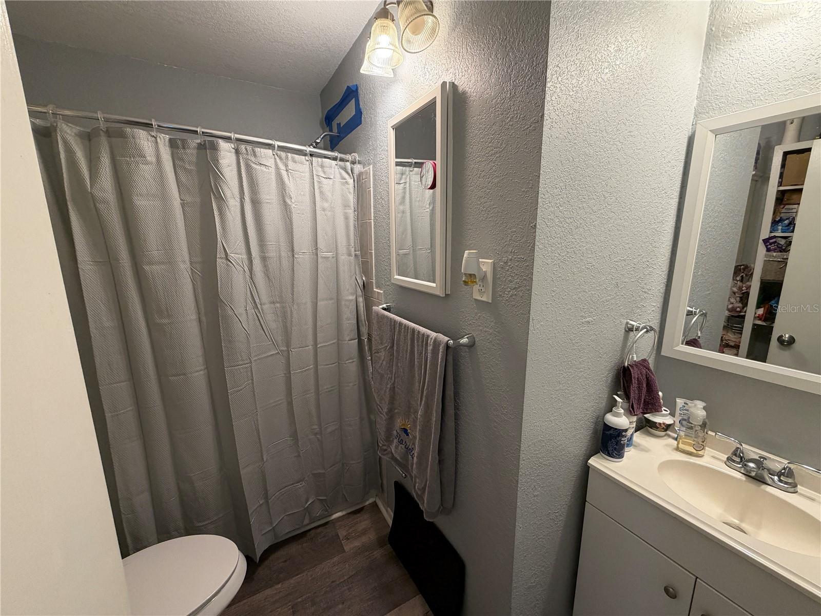 Image 15 of 31 For 7016 Filbert Lane