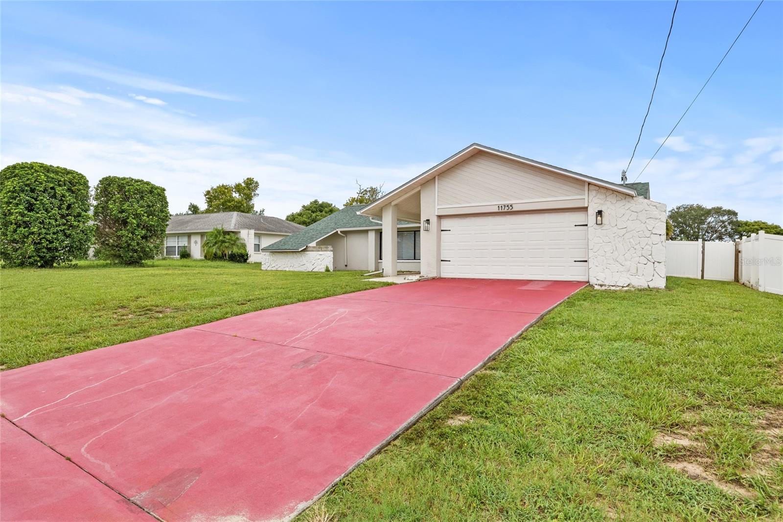 Image 3 of 37 For 11755 Linden Drive