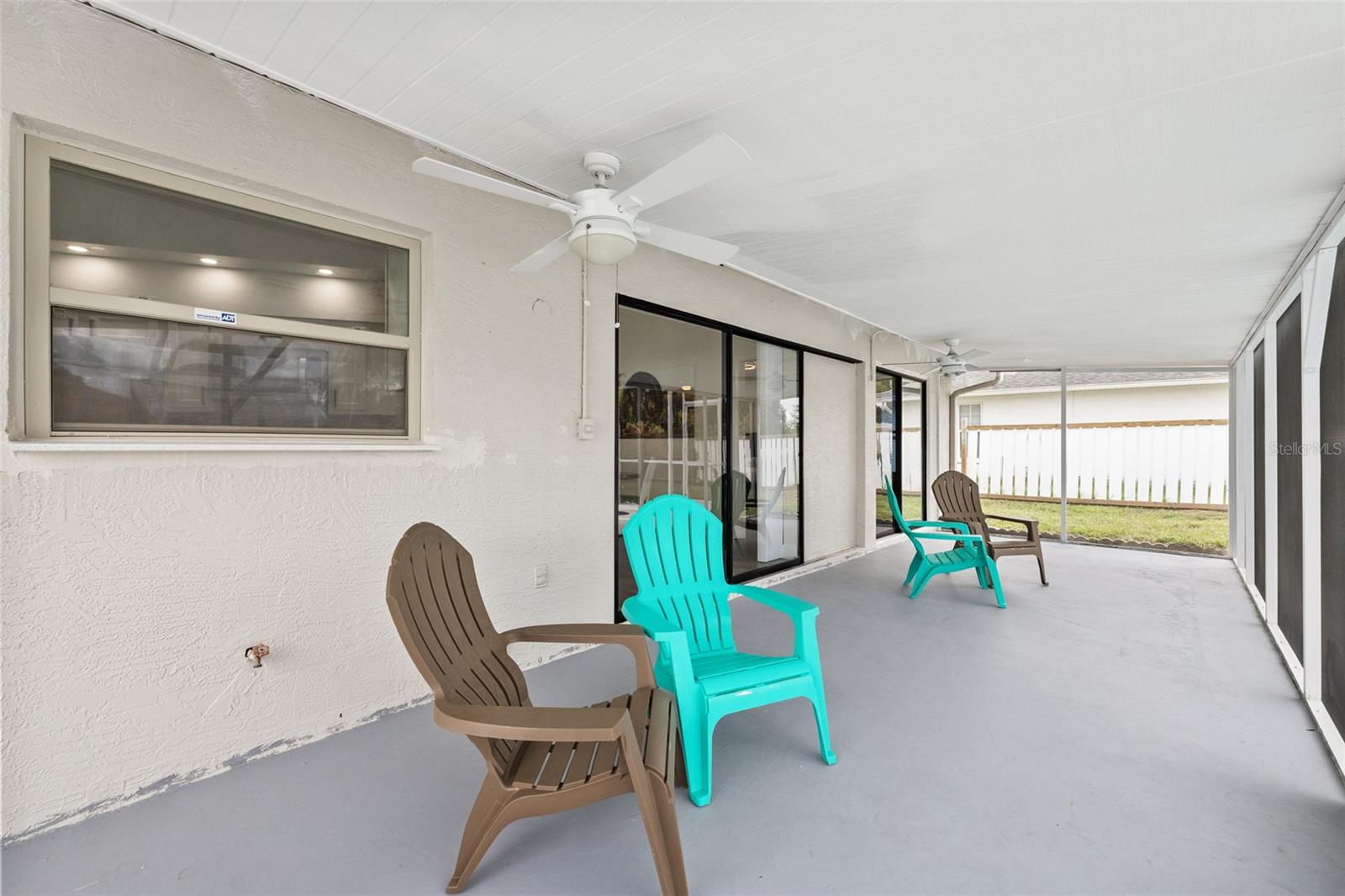 Image 32 of 37 For 11755 Linden Drive