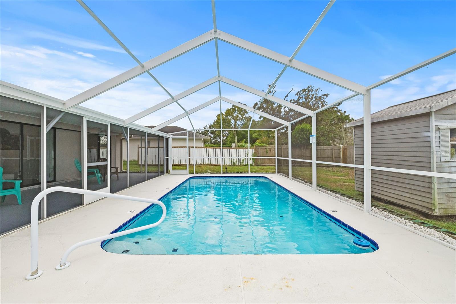 Image 34 of 37 For 11755 Linden Drive