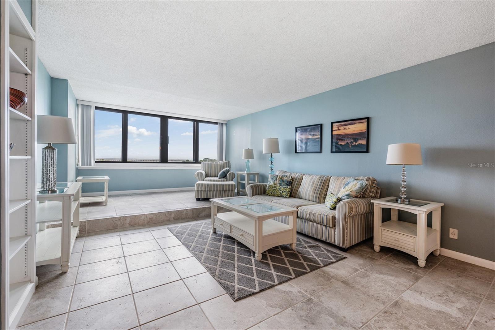 Image 11 of 54 For 2620 Cove Cay Drive 601