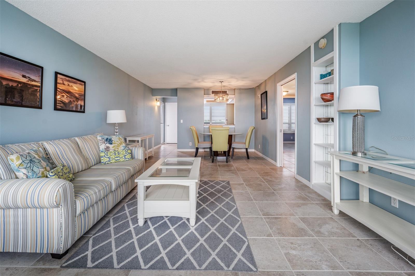 Image 14 of 54 For 2620 Cove Cay Drive 601