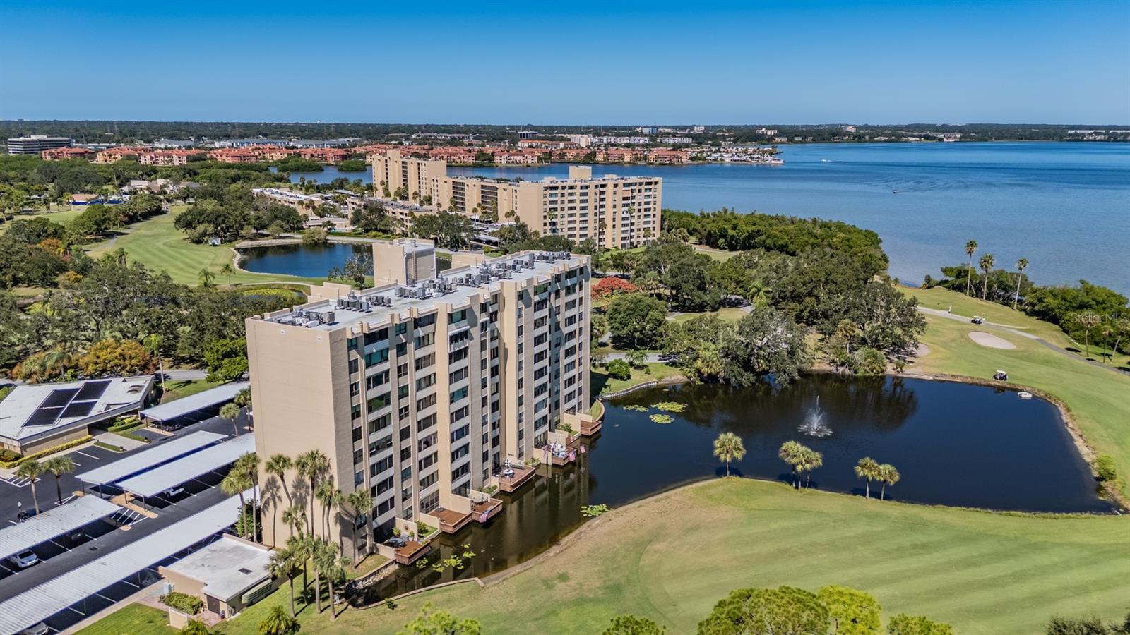 Image 37 of 54 For 2620 Cove Cay Drive 601