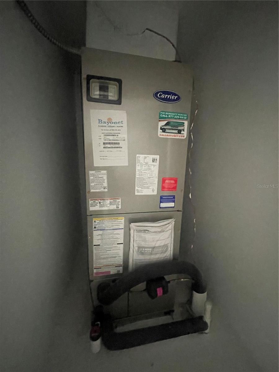 Image 18 of 40 For 30681 Veridian Way