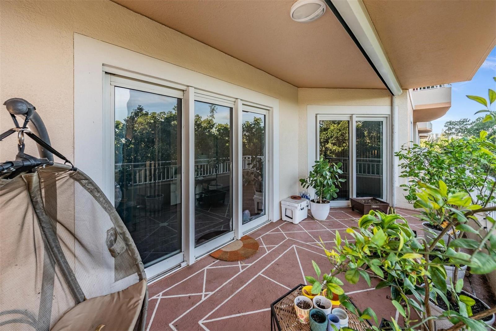 Image 20 of 32 For 12033 Gandy Boulevard N 135