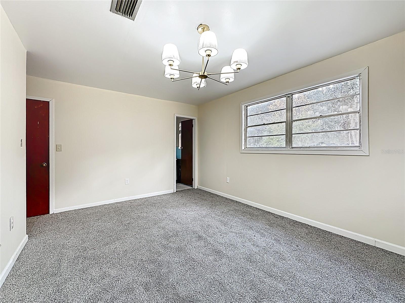 Image 14 of 63 For 281 Marks Drive