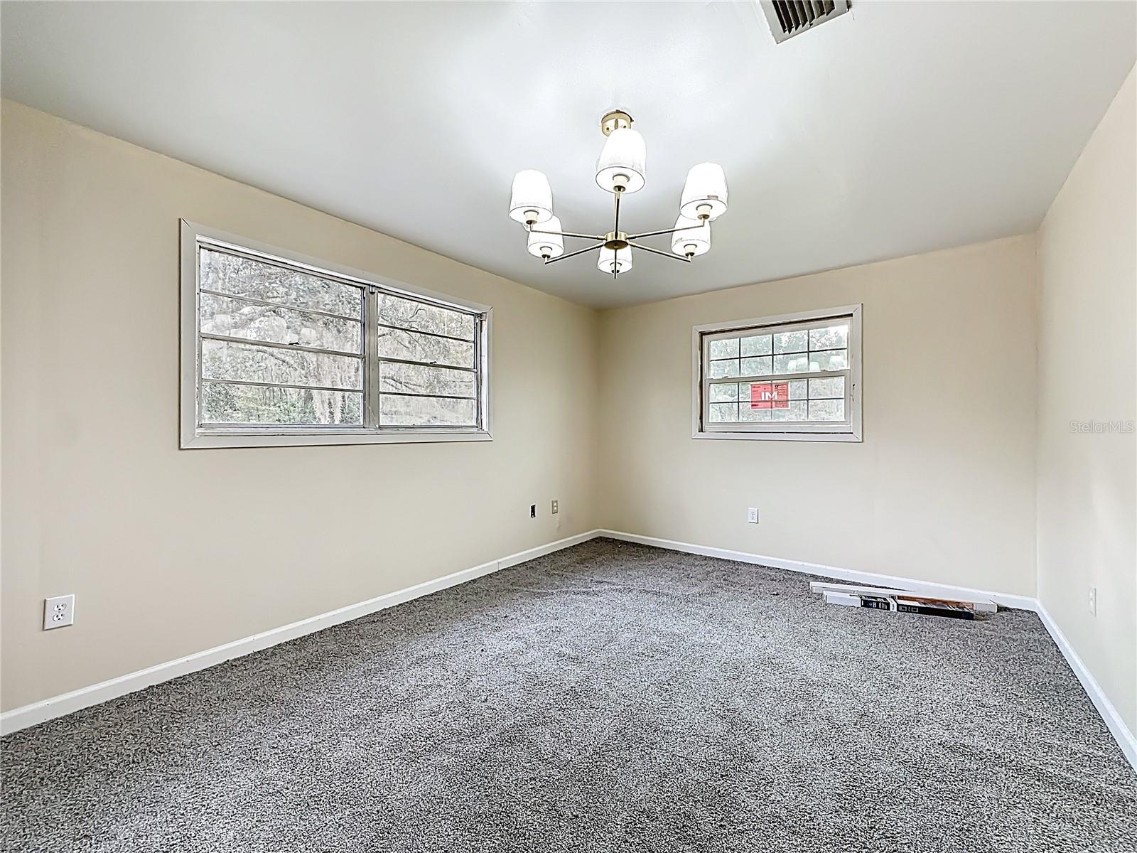 Image 19 of 63 For 281 Marks Drive