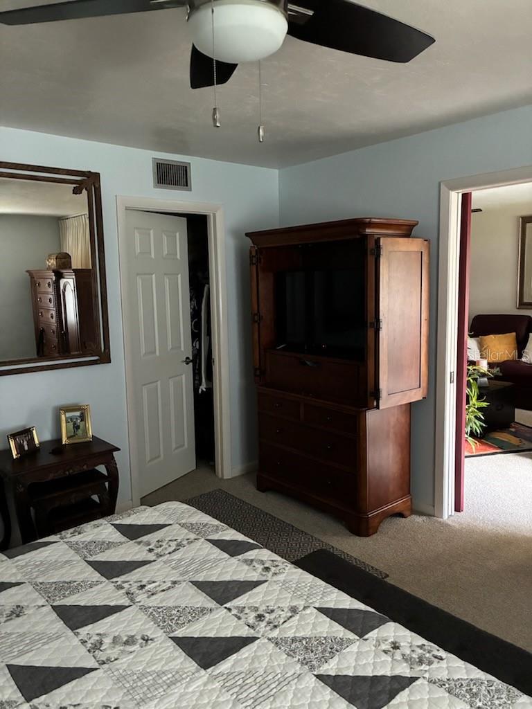 Image 10 of 33 For 4955 Pepper Circle B207