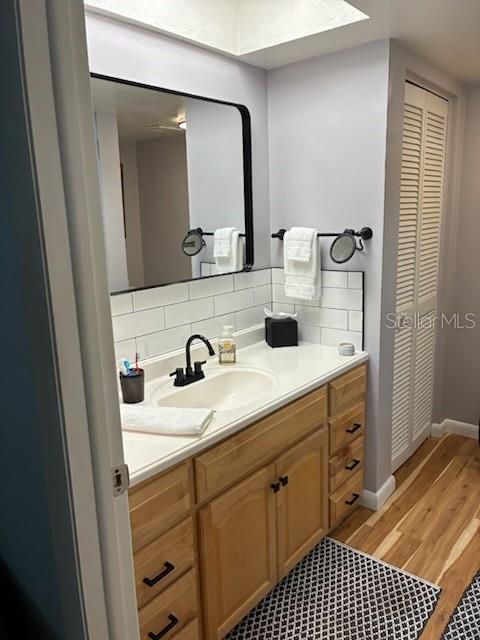 Image 16 of 33 For 4955 Pepper Circle B207