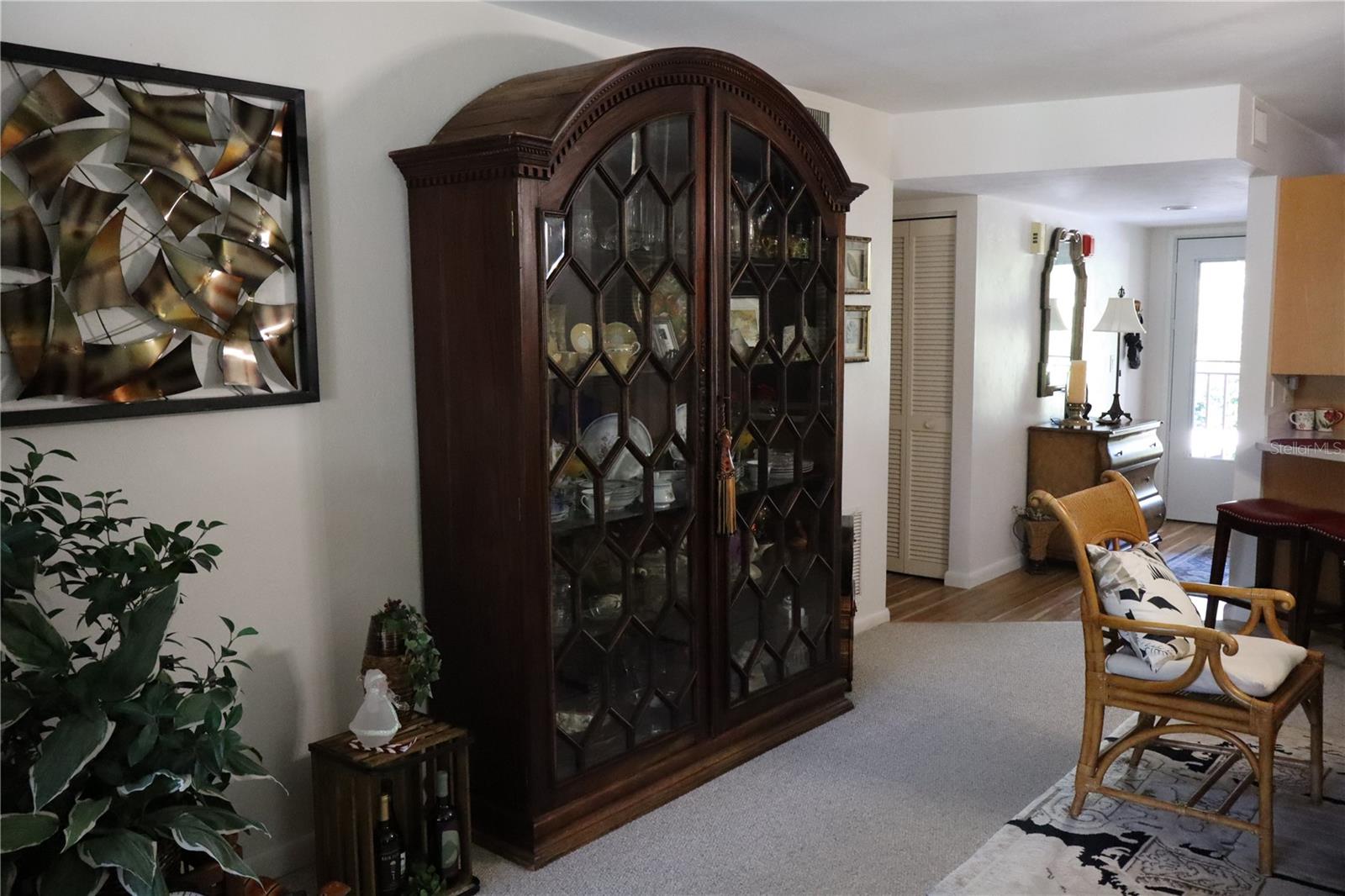 Image 2 of 33 For 4955 Pepper Circle B207