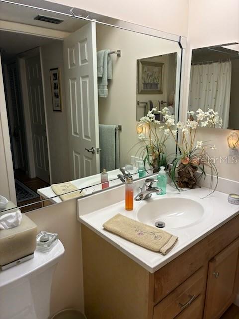 Image 24 of 33 For 4955 Pepper Circle B207