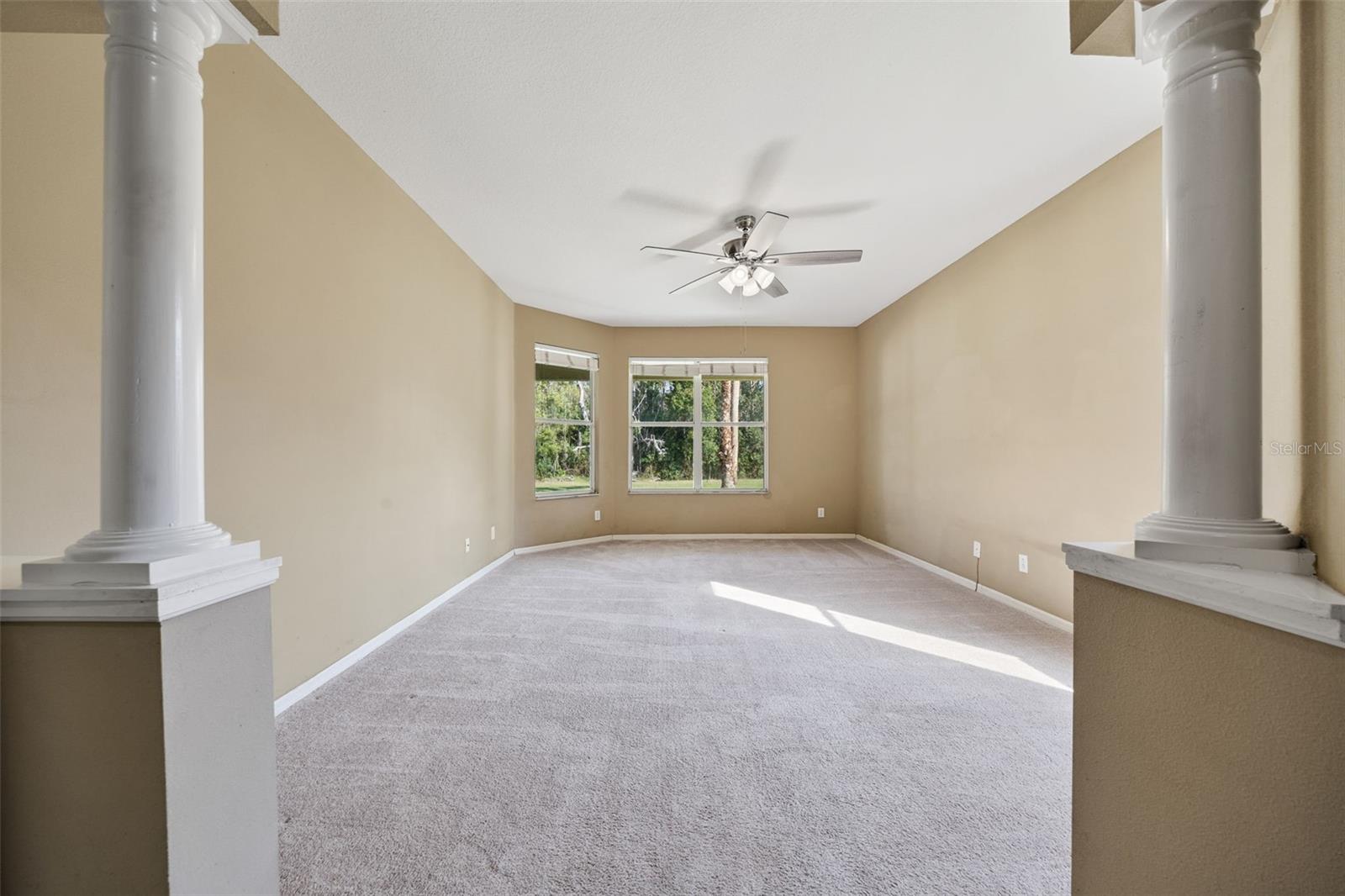 Image 17 of 58 For 1452 Kensington Woods Drive