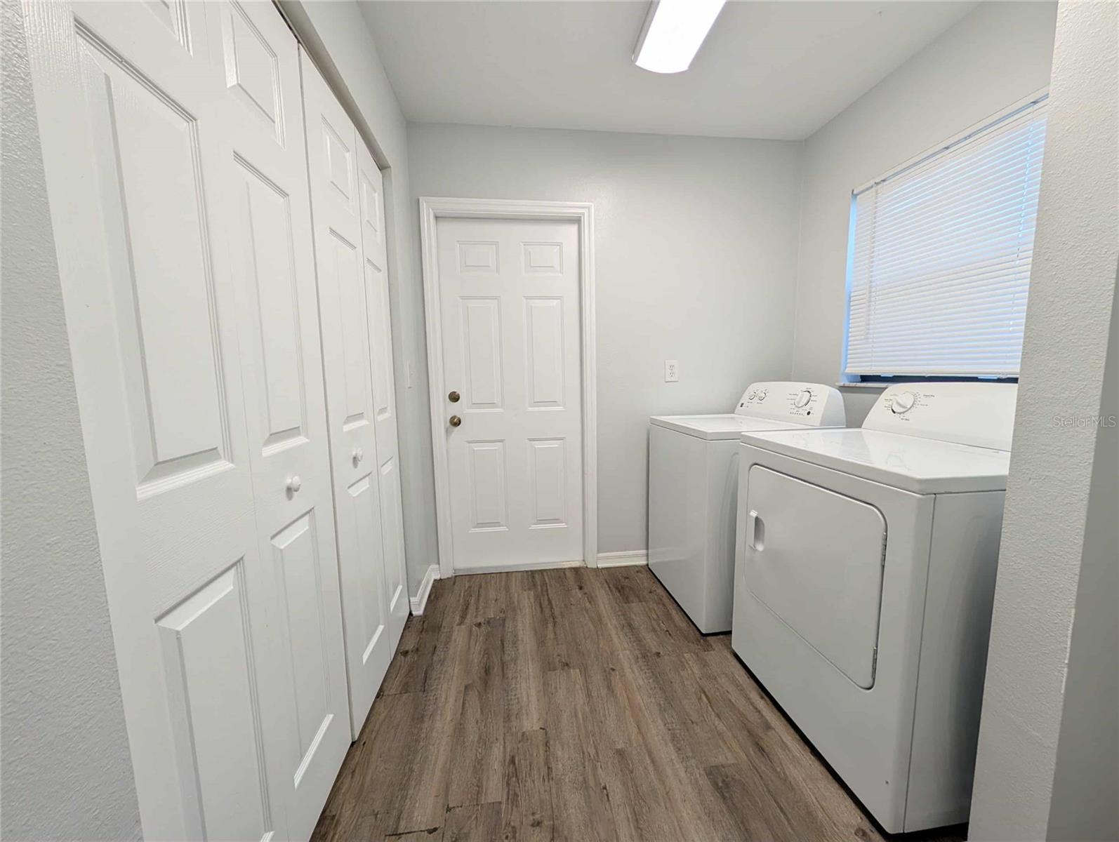 Image 16 of 30 For 1511 Shorewood Drive